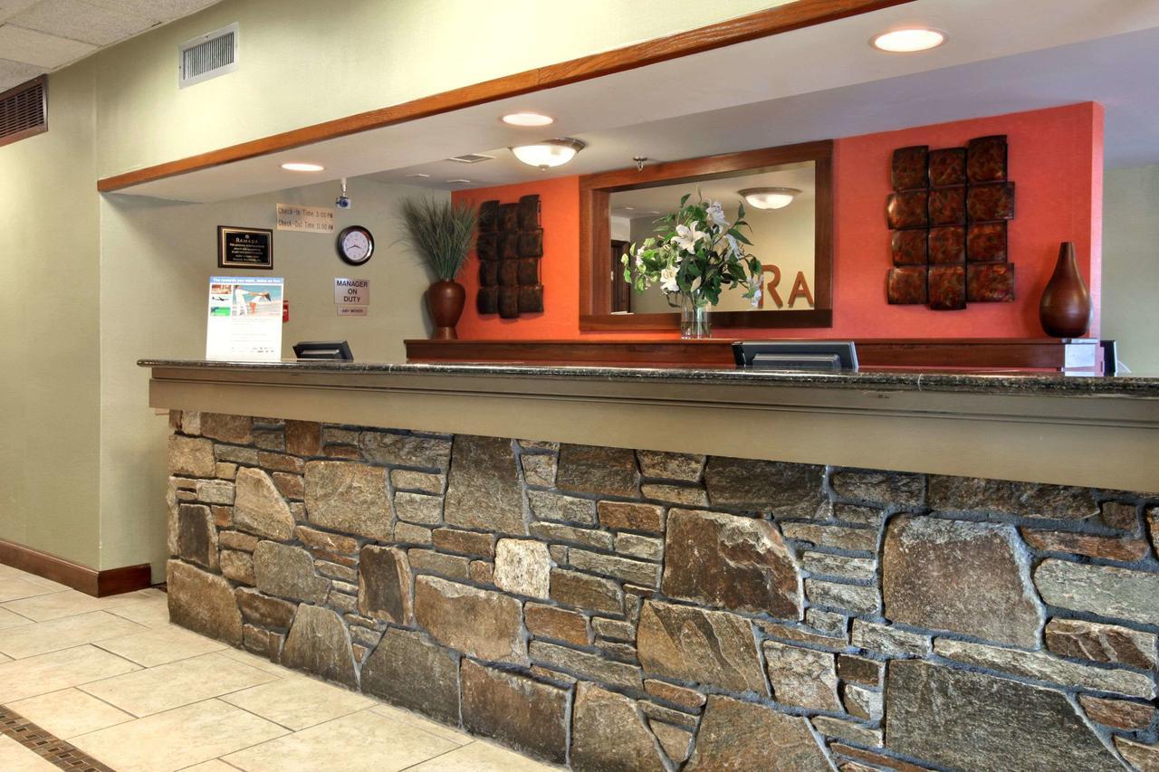 Ramada By Wyndham Asheville / Biltmore West Interior foto